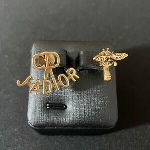 Dior stud earrings